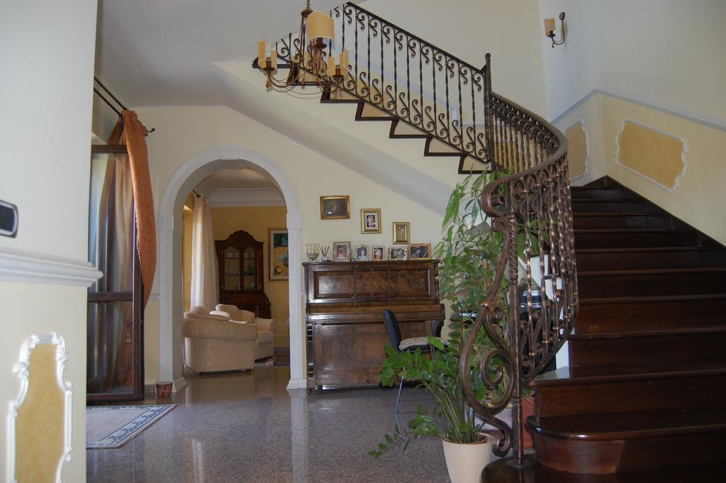 سوفيراتو مارينا B&B Villa Francesca الغرفة الصورة