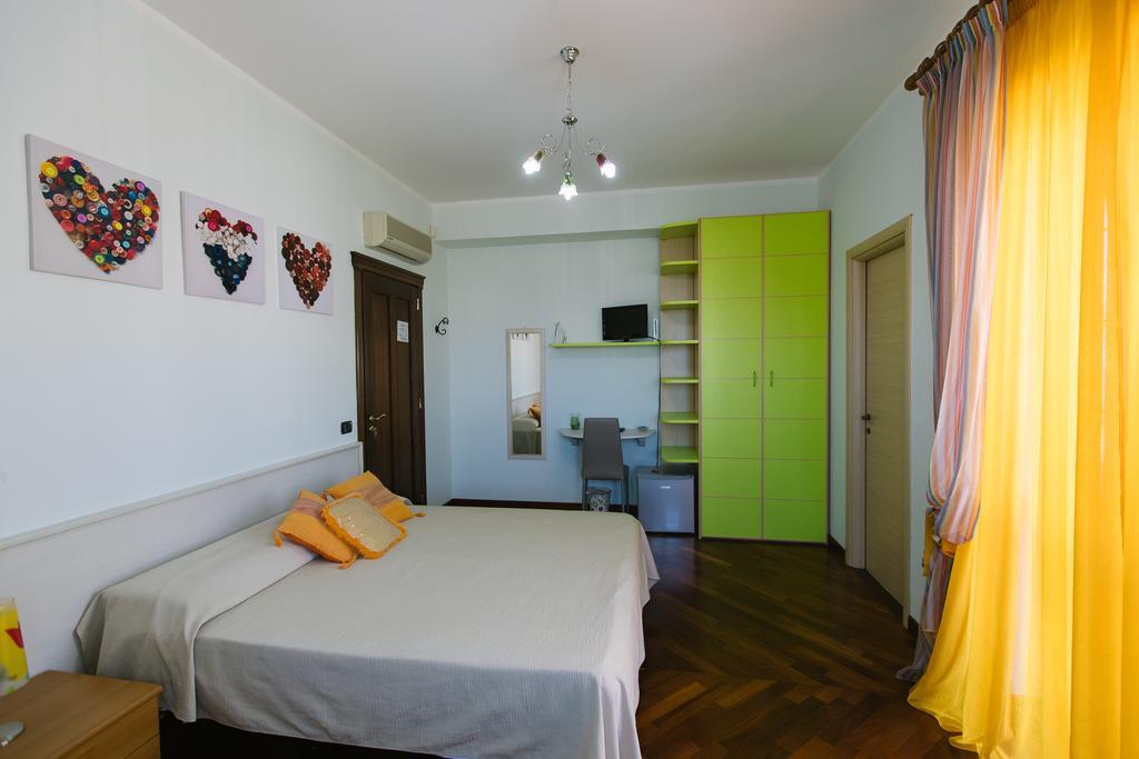سوفيراتو مارينا B&B Villa Francesca المظهر الخارجي الصورة